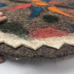 نشیمن نمدی دولبه
